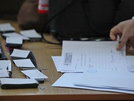 Най бързите в изпита зрелостници ще започнат да излизат след малко