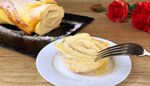 Забравете за еклера, това руло с много крем е много по-вкусно, а става лесно и бързо