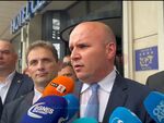Ако имат малко морал, все още останал, нека напуснат Народното събрание, апелираха бургаския депутат и колегата му от Европейския парламент