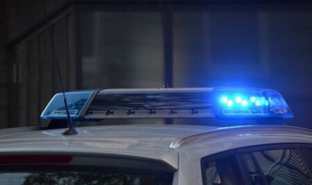 Полицията разследва два трупа и отрязана ръка