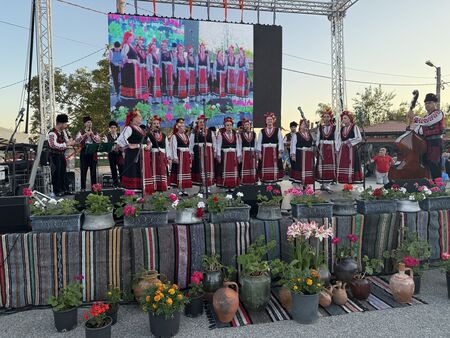 Вижте къде в Бургас да изкарате курс за оръжие или да постреляте за удоволствие