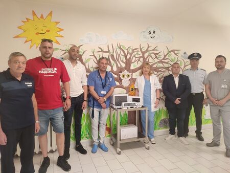 Паметта за двама доблестни полицаи продължава да спасява човешки живот в УМБАЛ Бургас