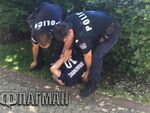 Единственото нещо, което трябва да преценяват служителите, е положението, в което ще падне човекът