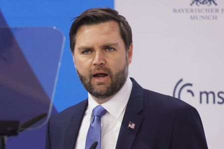 Ванс: Тръмп ще направи всичко необходимо, за да унищожи ядрената програма на Иран