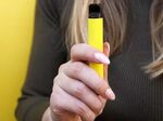 Забрана с причина: Великобритания спира продажбата на вейпове след тревожни данни