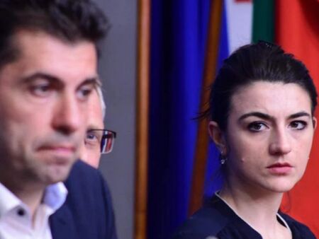 ПП беше разбита от глупостта на Киро и властолюбието на Лена