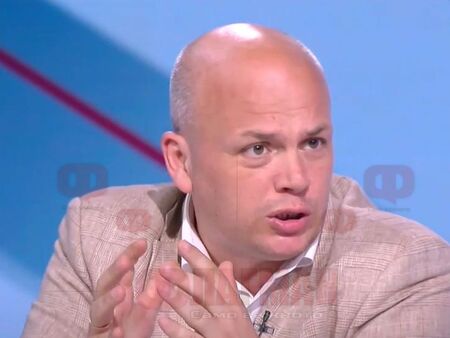 Кметът на София в капан, а „Продължаваме промяната“ вече водила задгробен живот