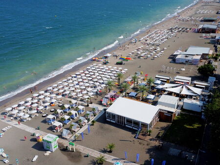 Екстремна горещина в България пет дни с температури над 40°C