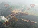 Две необитаеми къщи изгоряха. Огънят стигна само на два метра от сгради във вилната зона