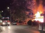 Волтова дъга подпали житна нива, пожари унищожиха два комбайна и търговска сграда