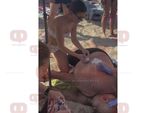 Макар и по бански, вместо с бяла престилка, Джерихан Хюсеинова се проявила като добър специалист. Тя поставила абокат на припадналия мъж. Инжектирала му и урбазон