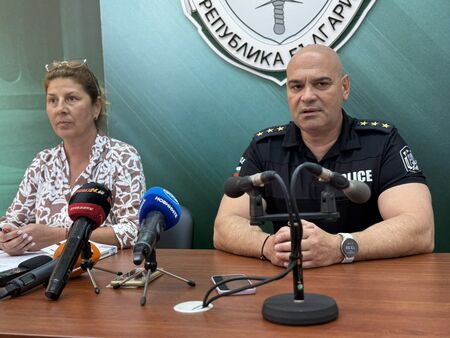 Фолкдивата Дебора ще търка наровете в сливенски затвор след поредната алкохолна изцепка