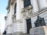 Космическите такси в СУ се оказаха не грешка, а схема