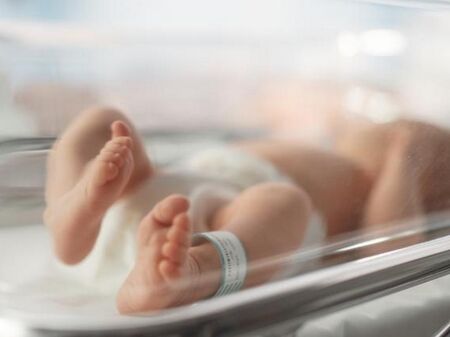 Бебета с ДНК от трима души се родиха във Великобритания