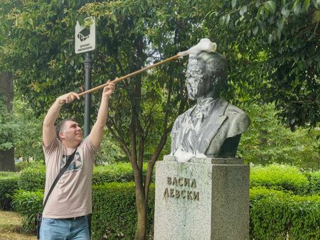 Вижте къде в Бургас да изкарате курс за оръжие или да постреляте за удоволствие