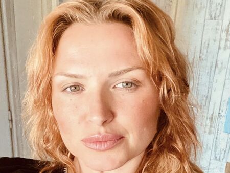 Певица посвети стих на Тодор Славков