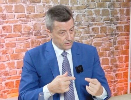 Еврото ще ни направи по-богати само ако запретнем ръкави, каза финансист
