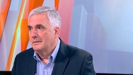 Калфин "гениално": Ако непрекъснато говорим за инфлация, тя ще се случи