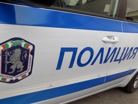 35-годишен шофьор хвърли 700 лева на пътен полицай, а униформеният се оказа....