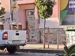 Затвориха офиса на "Промяната" в София, изнасят мебелите