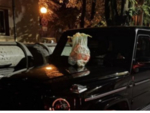 Превърнаха лъскав Mercedes G-Classa в казан за боклук