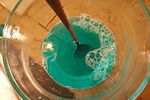 Изхвърлих всички продукти от магазина, почиствам банята за 7 минути с този домашен препарат