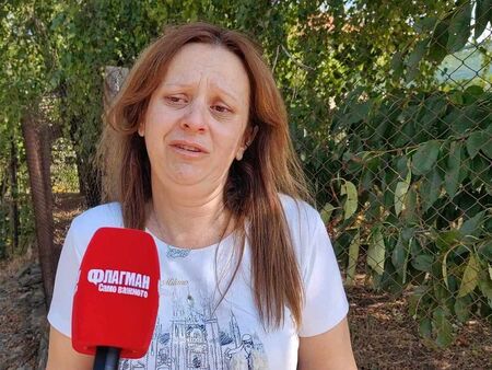 От епицентъра на бедствието - говори жената, която падна на колене пред хеликоптера, за да загаси къщата й