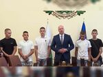 Те са пример за онзи скромен и тих героизъм, който трябва да се превърне в заразен за всички нас, каза премиерът Росен Желязков
