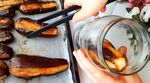 Отделете само един час сега и цяла зима ще хапвате най-вкусния бабин патладжан в буркани
