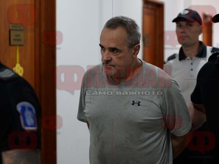 Ще остане ли в ареста несебърлията, причинил тежката катастрофа със загинал на пътя Бургас-Слънчев бряг