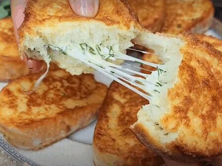 Не изхвърлям стария хляб - пригответе най-вкусната закуска от него. Ще ви науча как