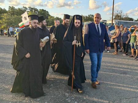 Хиляди в сърцето на Странджа, за да отбележат 122 години от избухването на Илинденско-Преображенското въстание