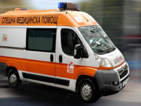 Айтозлия е в кома след нелеп инцидент, бори се за живота си в бургаска болница