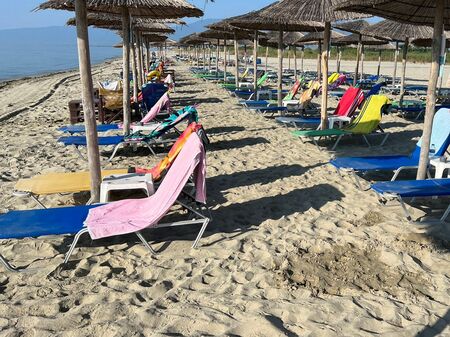 Българи отидоха на любим плаж в Гърция и останаха шокирани