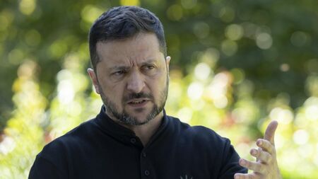 Зеленски отива в Париж за среща с европейските лидери този четвъртък