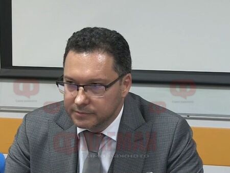 Сервитьорът, който нападна шефът на полицията в Русе, казал, че не го интересува кого бие