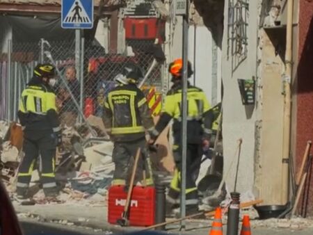 Беше като при земетресение, разказва свидетел на взрива в мадридското кафене