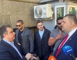 Делян Пеевски сам отиде при Асен Василев и протестиращите