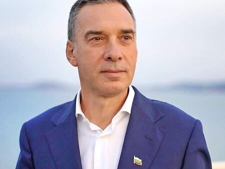 Кметът: Да бъдем достойни наследници на предците ни и да пазим свободата и независимостта на България