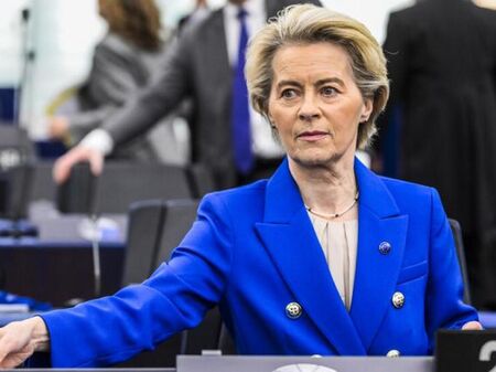 Скандал в ЕС: Фон дер Лайен изтри съобщения с Еманюел Макрон