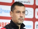 Той се провали в ЦСКА, пое Ботев, за да го извади от ада
