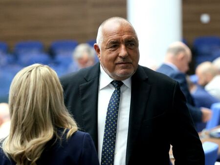 След скандала с Роби Уилямс, Бойко Борисов предлага закриване на ДАИ