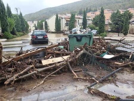 Трета жертва на в.с Елените! Загина багеристът Цанко при опит да разчисти пътя (ОБНОВЯВА СЕ)