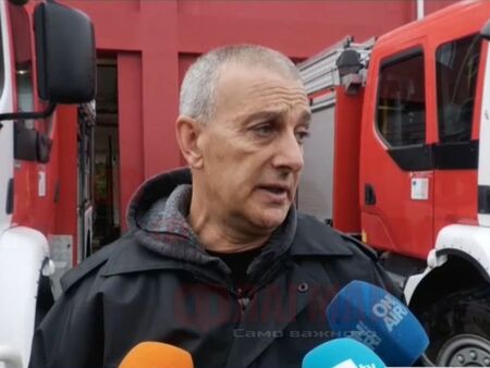 Пороят в Царево отнесе автомобил, но стана чудо и спасиха шофьора