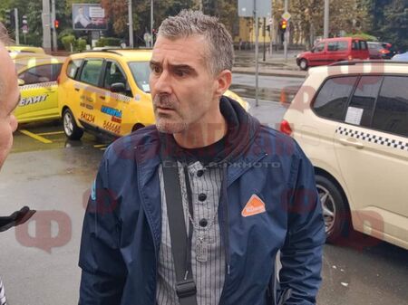 Кола на US правителството върти на черно курсове до София, шофьор й дори измами бургазлийка
