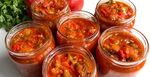 Всяка година пълня килера с тази Ловджийска салата: Леко люта и много вкусна