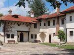 Петролният бос Георги Самуилов, който купи Двореца в Баня, го превръща в музей