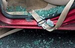 Шофьор загина след челен удар в бетонна колона