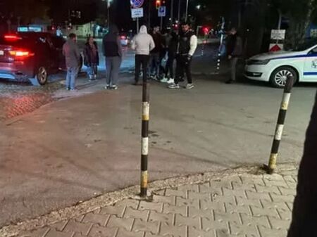 Убиецът от мола също е на 15 години, криминално проявен и опасен е