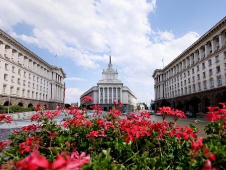 "Шоуто на Слави" отива в историята след 19 години на екран